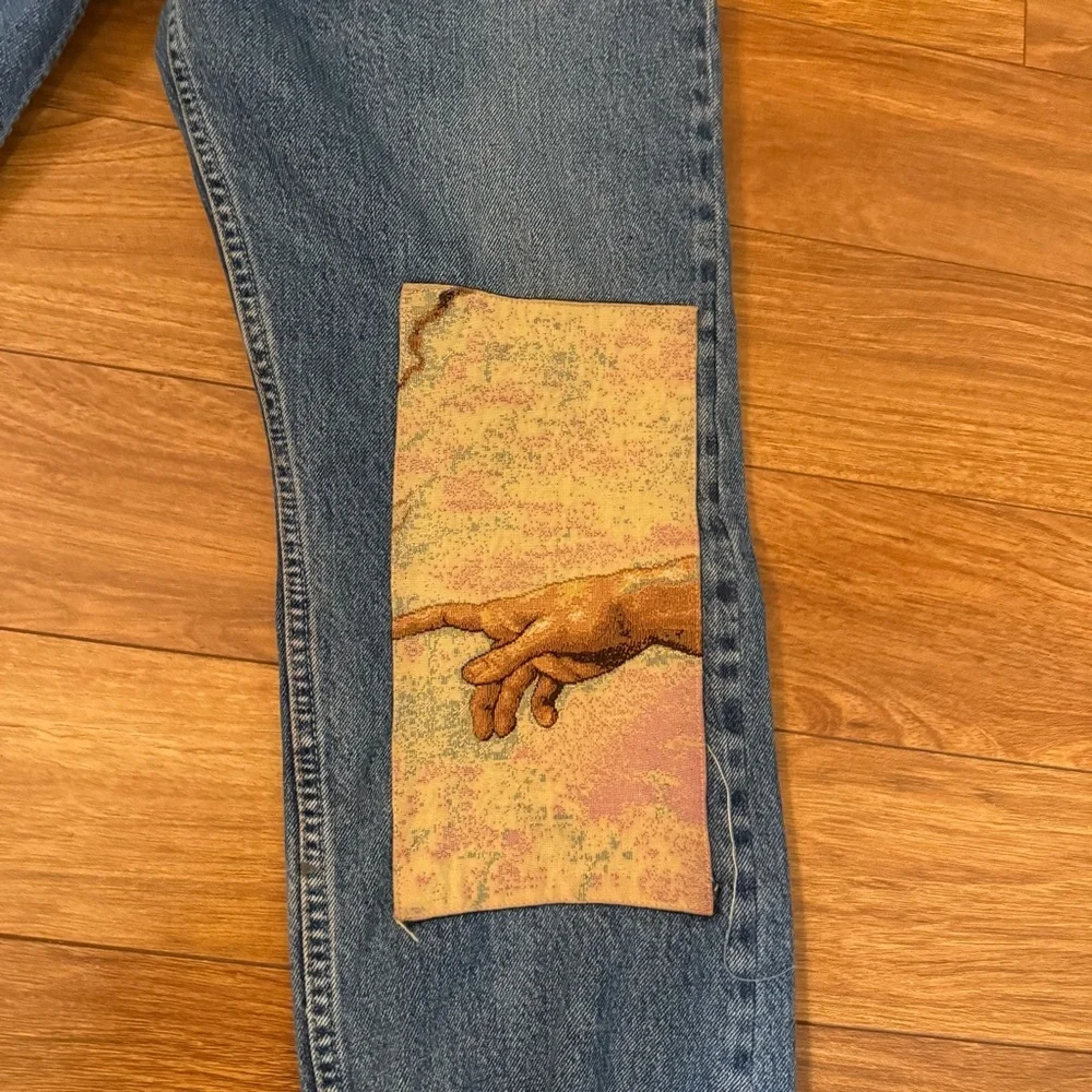 ✨ Levi’s 501 Custom Art Patch Jeans – Michelangelo Hands Mens - Picture 3 of 15